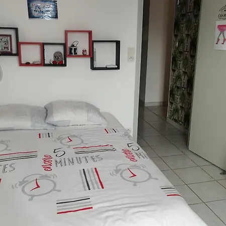 40 La Brossiere Apartamento